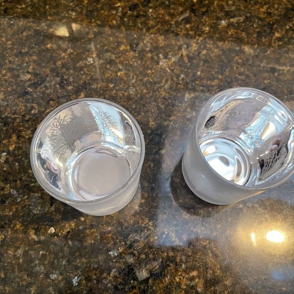 Two's Company Bright and Antique Silver Tree Votives - Set of 4. - Picture 7 of 14